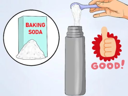 Vệ sinh bình giữ nhiệt mới mua bằng baking soda