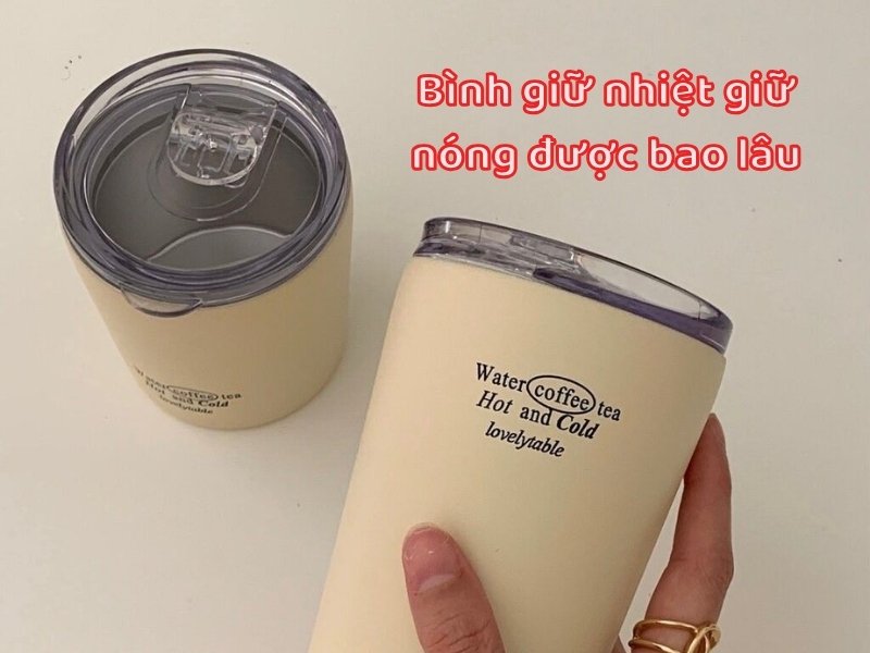 Bình nước giữ nhiệt đa dạng mẫu mã, giữ nóng giữ lạnh lâu, phù hợp đi học, đi làm và du lịch hằng ngày.