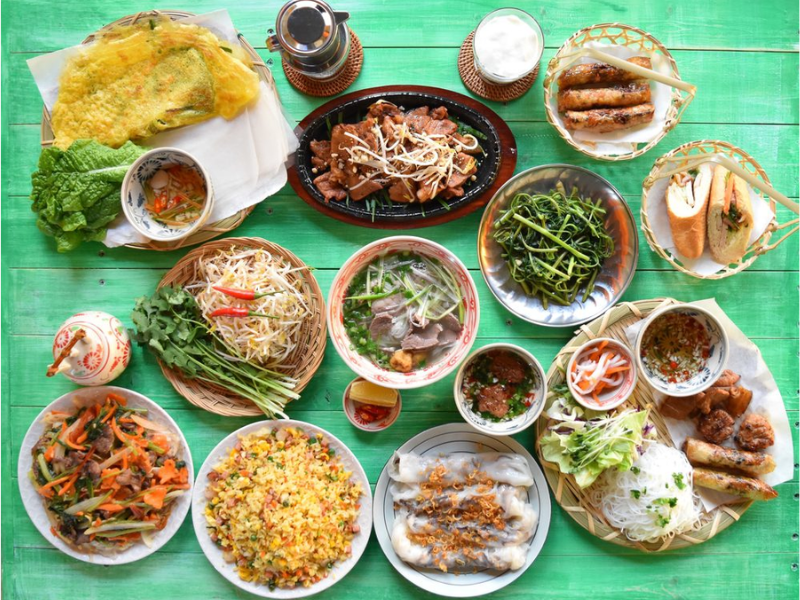 thuc-don-com-hop-mang-di-lam