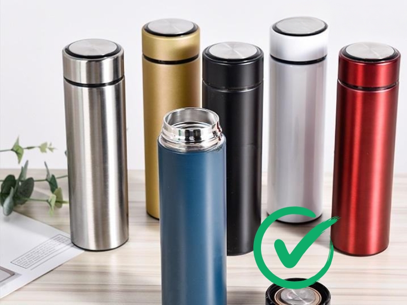 Bình giữ nhiệt 300ml giúp bảo quản cà phê, trà và nước uống ở nhiệt độ lý tưởng trong nhiều giờ.