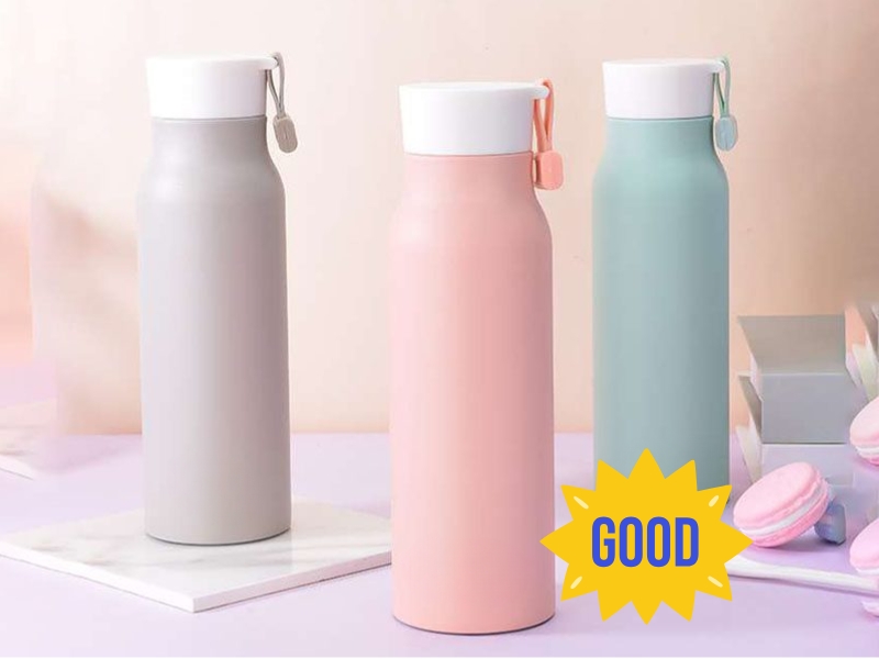 Chọn bình giữ nhiệt 350ml có nắp kín chống tràn, phù hợp sử dụng tại văn phòng, trường học hoặc khi du lịch.