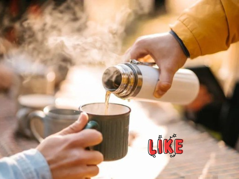 Ly giữ nhiệt 2 lớp hoạt động như thế nào? Bài viết sẽ giải thích nguyên lý cách nhiệt đơn giản, dễ hiểu và dễ áp dụng.