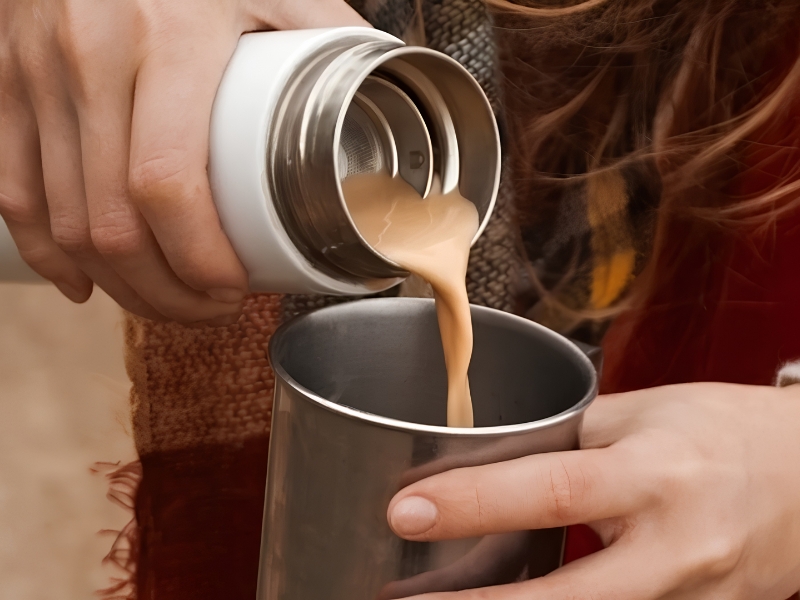 Cách khử mùi cà phê trong bình giữ nhiệt giúp loại bỏ mùi hôi và cặn cà phê hiệu quả.