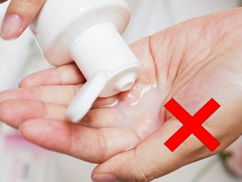 Tìm hiểu hộp cơm giữ nhiệt có an toàn không khi đựng thức ăn nóng và những yếu tố cần kiểm tra trước khi chọn mua.