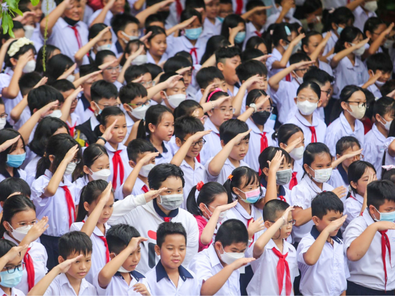 So sánh chất liệu hộp cơm giữ nhiệt để tìm ra lựa chọn phù hợp với nhu cầu mang cơm đi làm hoặc đi học.