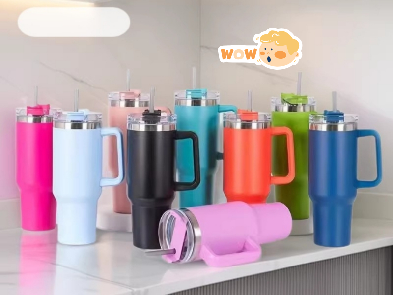 Chọn ly giữ nhiệt 100ml được làm từ inox chất lượng, bền đẹp và an toàn khi sử dụng cho đồ uống nóng, lạnh.