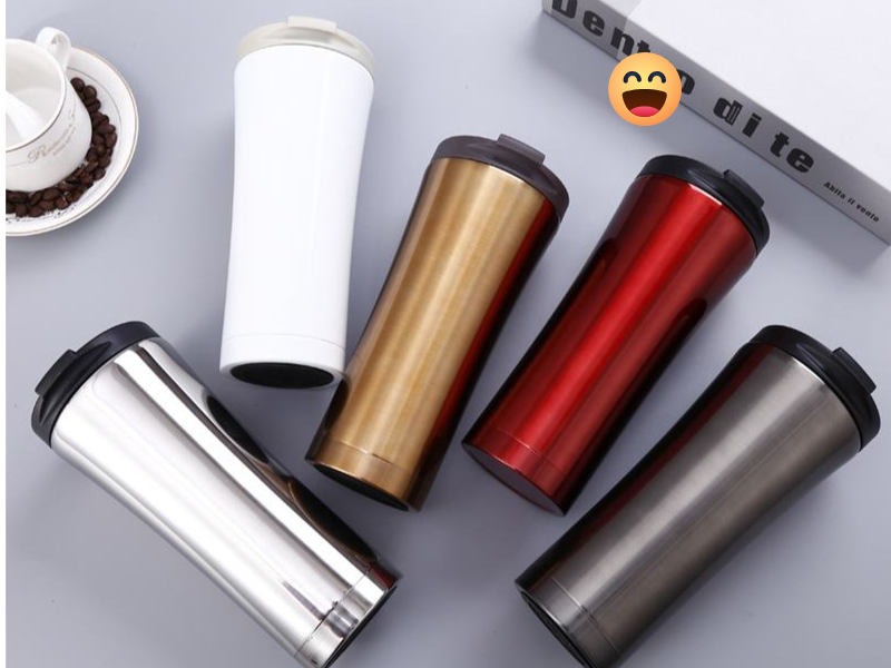 Ly giữ nhiệt 700ml là giải pháp tiện lợi cho người làm việc, học tập, dã ngoại hoặc du lịch với dung tích rộng rãi.