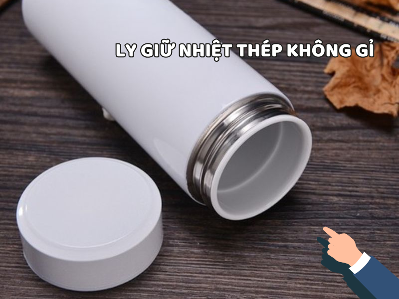 Ly giữ nhiệt thép không gỉ là lựa chọn bền bỉ, an toàn cho sức khỏe, giúp giữ nóng và giữ lạnh hiệu quả trong nhiều giờ.