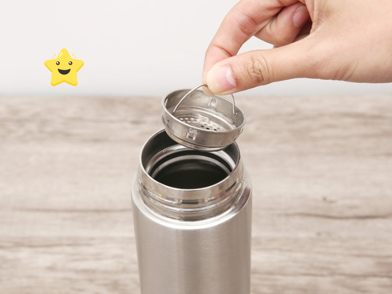 Ly giữ nhiệt titan có khả năng chống ăn mòn vượt trội, trọng lượng nhẹ và phù hợp cho người thường xuyên mang theo đồ uống.