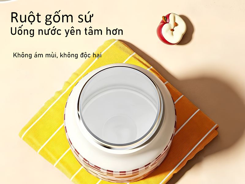 Bình có lớp phủ bên trong màu trắng