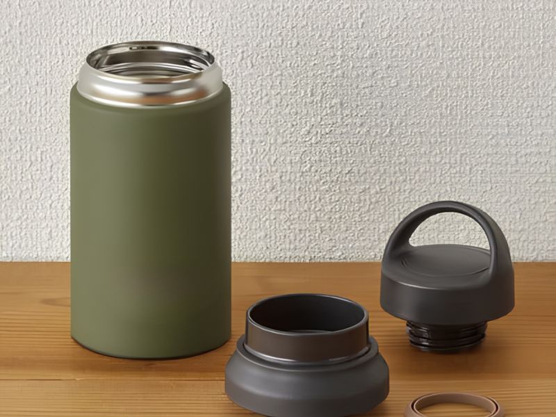 Bình giữ nhiệt nắp bật với thiết kế nắp mở tiện lợi