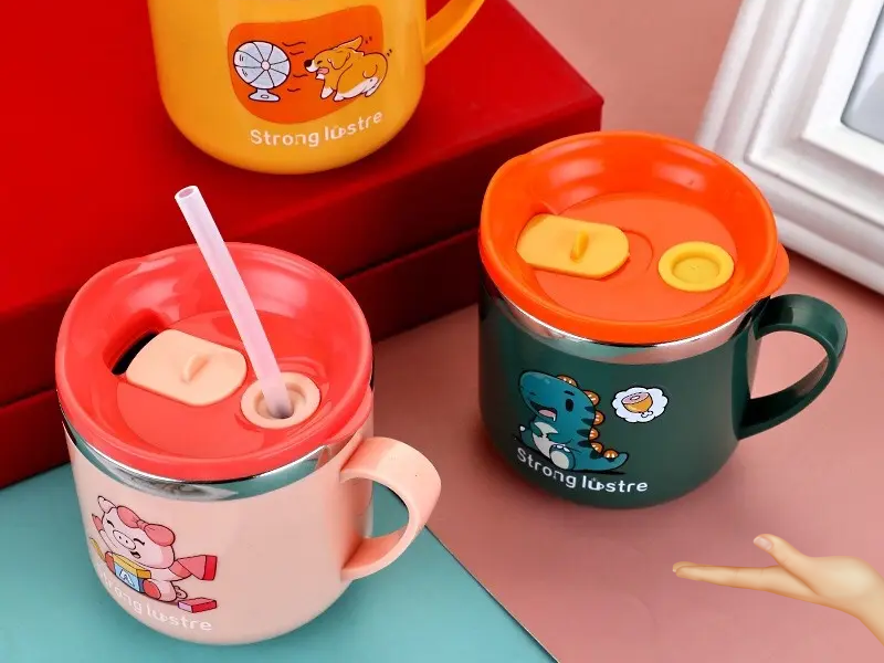 Có nên sử dụng ly giữ nhiệt hằng ngày không là thắc mắc của nhiều người khi lựa chọn sản phẩm đồng hành trong học tập và làm việc.