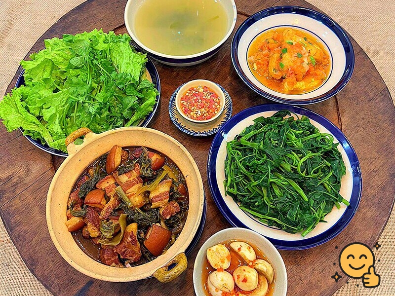 Thực đơn cơm hộp cho học sinh với nhiều món ngon, dễ làm giúp phụ huynh chủ động chuẩn bị bữa trưa tại nhà.