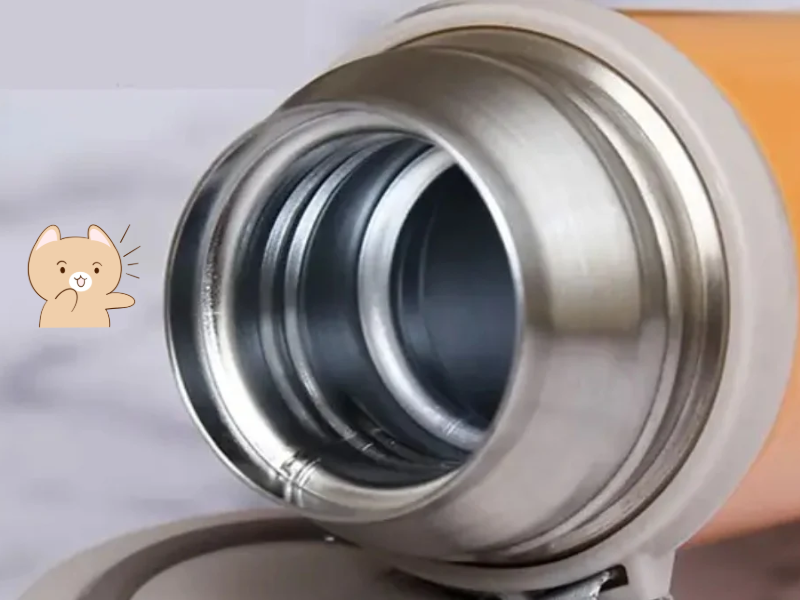 Ly giữ nhiệt inox 316 được đánh giá cao nhờ khả năng chống ăn mòn tốt và độ bền cao, phù hợp với người thường xuyên sử dụng ly mỗi ngày