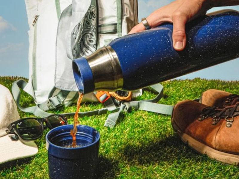 Ly giữ nhiệt mới mua nhưng giữ nhiệt kém có thể do chất lượng sản phẩm hoặc lỗi trong quá trình sản xuất. Tìm hiểu những điều cần kiểm tra trước khi sử dụng