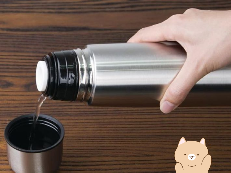 Cấu tạo ly giữ nhiệt có gì đặc biệt? Tìm hiểu vì sao thiết kế nhiều lớp và khoảng chân không giúp đồ uống nóng lạnh được duy trì lâu hơn