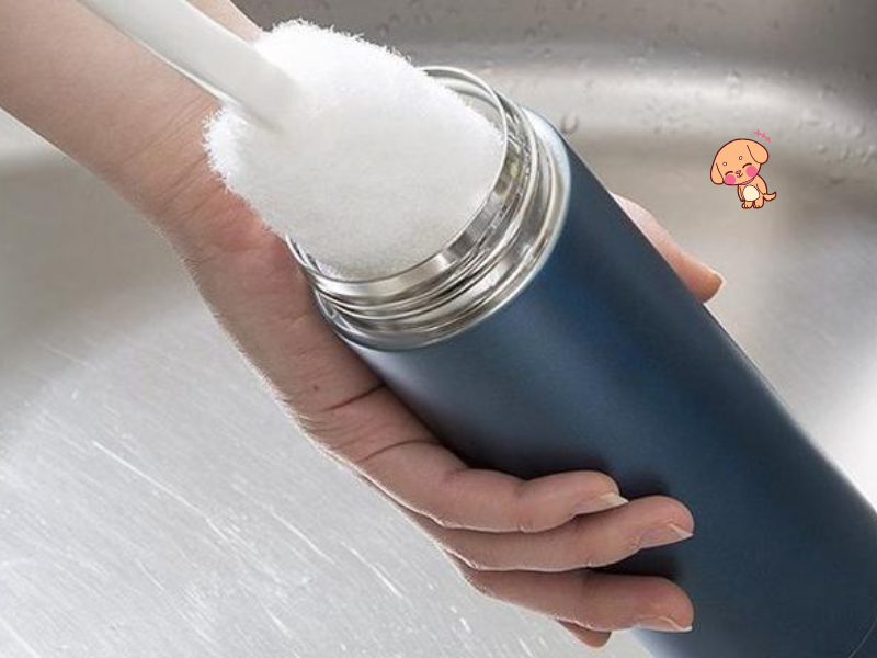 Dung tích và lượng đồ uống bên trong cũng có thể ảnh hưởng đến thời gian giữ nhiệt. Ly được sử dụng đúng dung tích thường cho hiệu quả bảo quản nhiệt tốt hơn